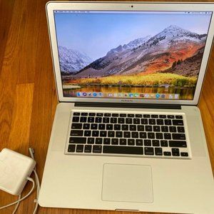 Apple MacBook Pro 15 inch 2.66GHz i7 Intel Quad Co